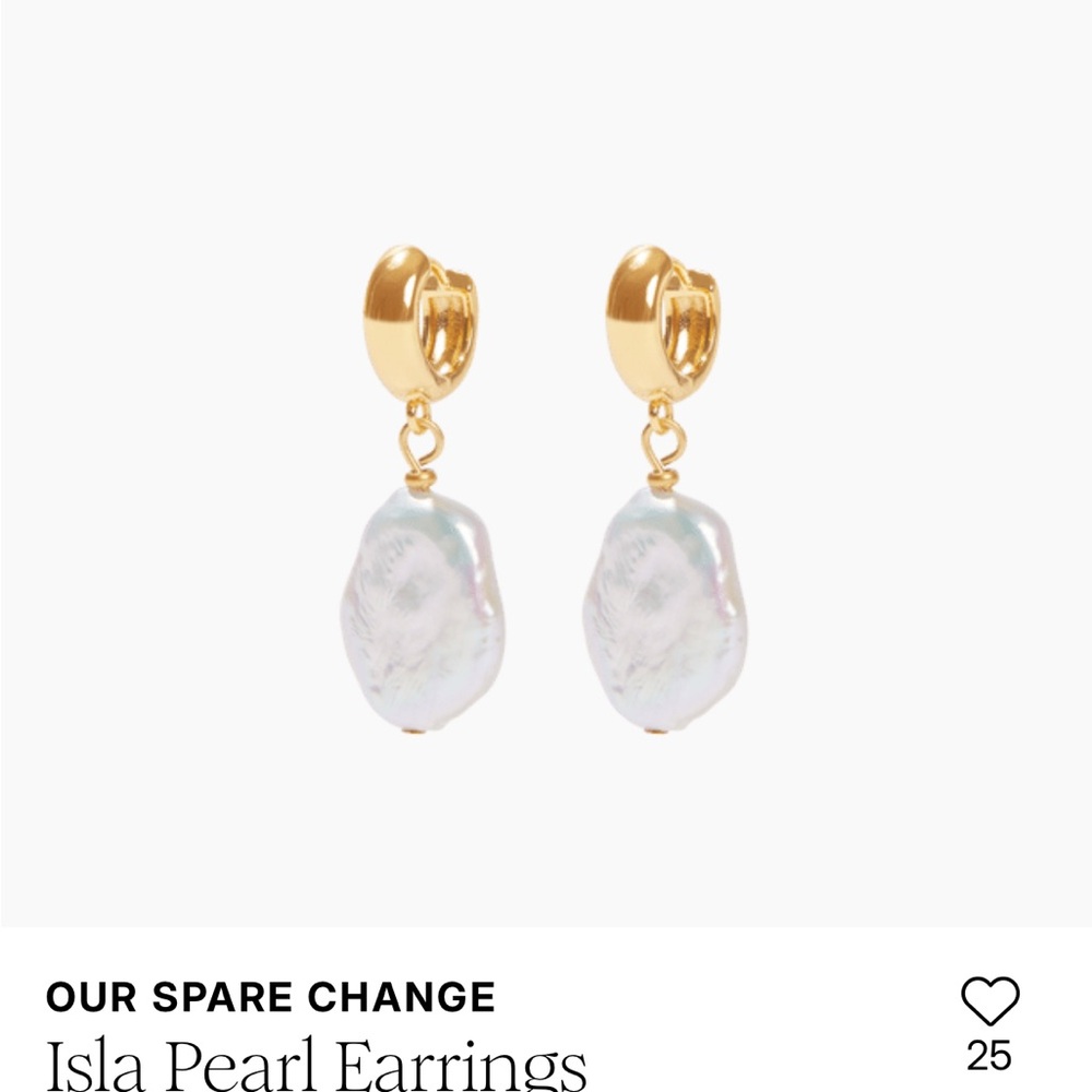 Elegant Gold and White Pearl Earrings